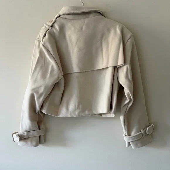 Long Belted Sleeves Cream Cropped Doubler Breasted Collar Neckline Coat - Picture 6 of 6